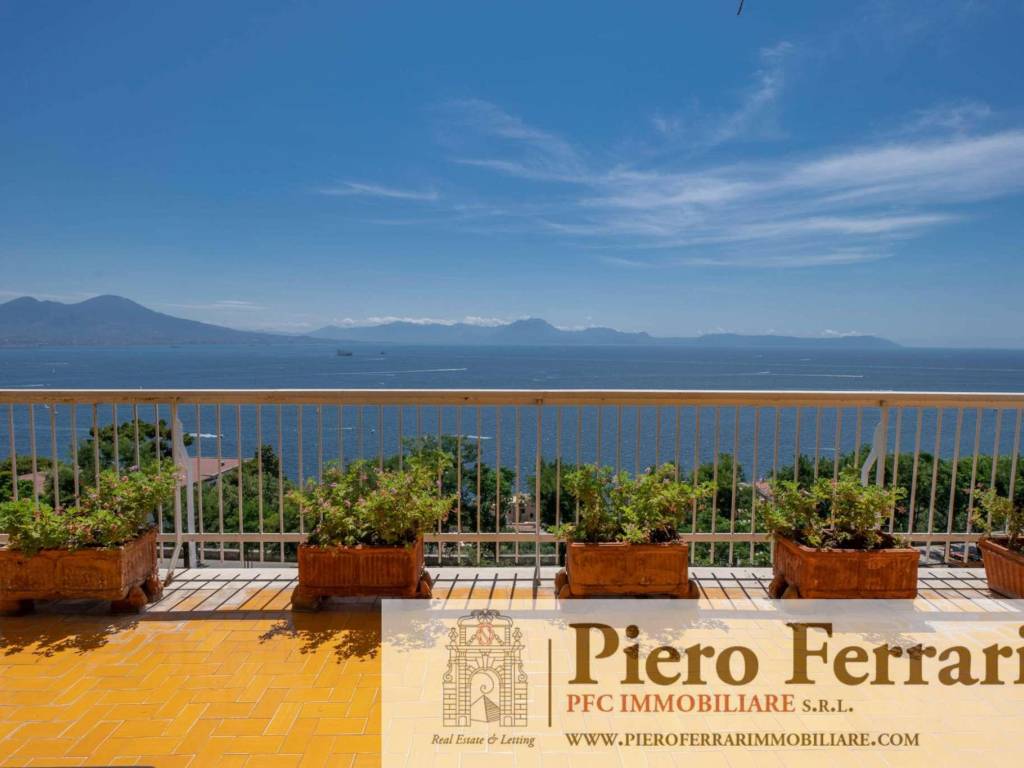 appartamento in affitto a Napoli in zona Posillipo