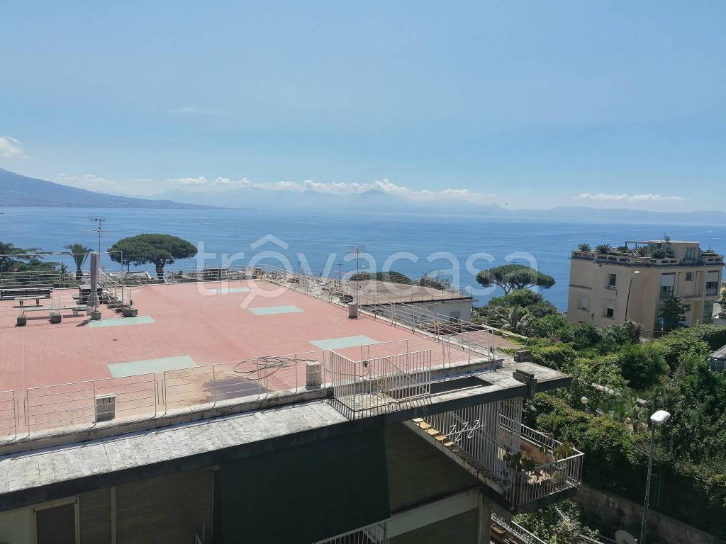 appartamento in affitto a Napoli in zona Posillipo