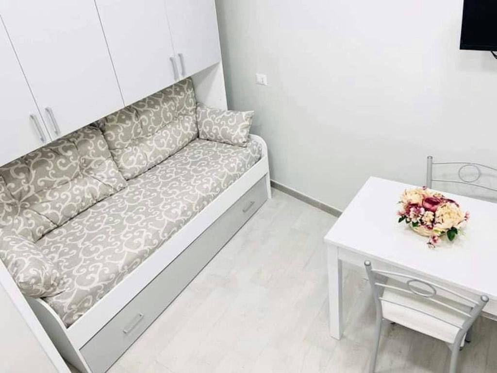 appartamento in affitto a Napoli in zona Porto