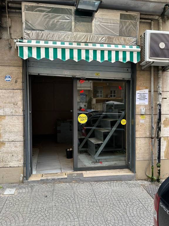 monolocale in affitto a Napoli