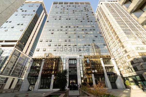 ufficio in affitto a Napoli