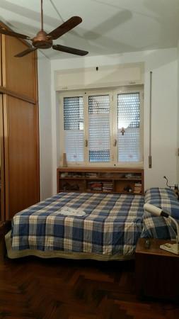 appartamento in affitto a Napoli in zona Chiaia