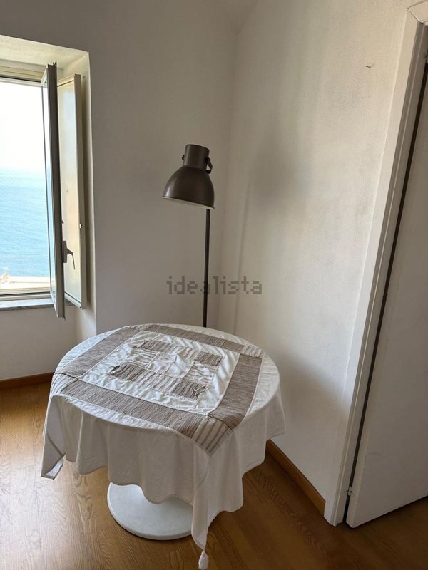 appartamento in affitto a Napoli in zona Posillipo