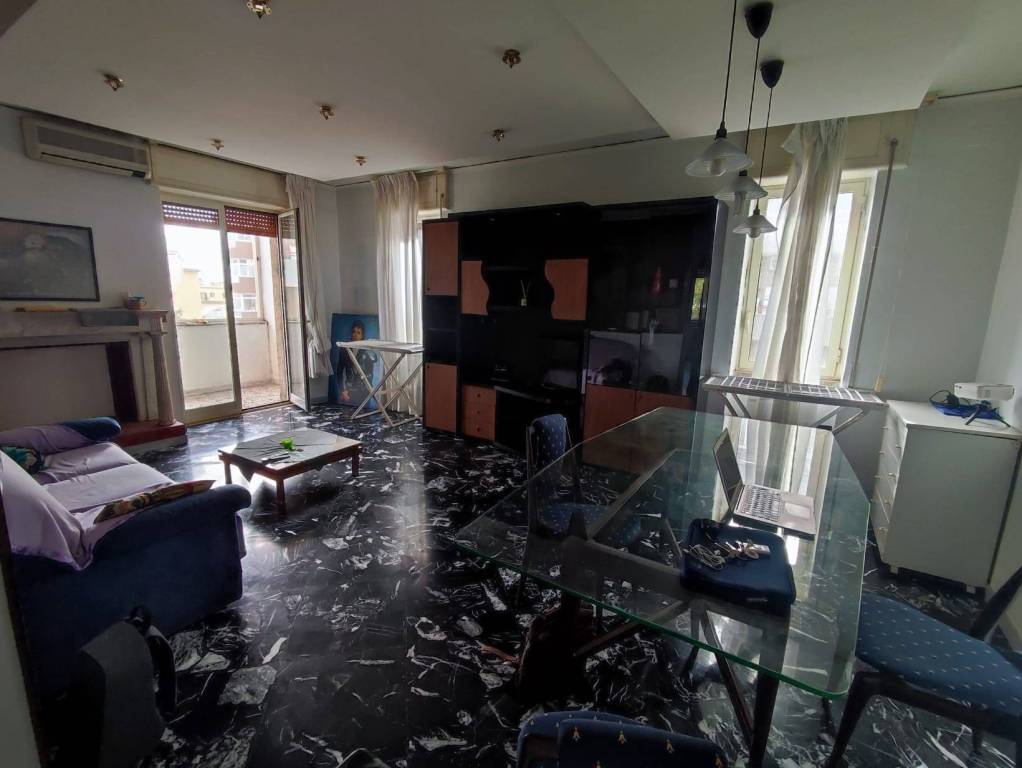 appartamento in affitto a Napoli in zona Arenella