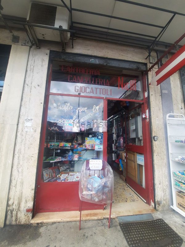 locale commerciale in affitto a Napoli in zona Soccavo