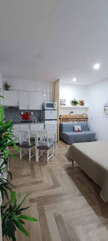 appartamento in affitto a Napoli in zona San Ferdinando