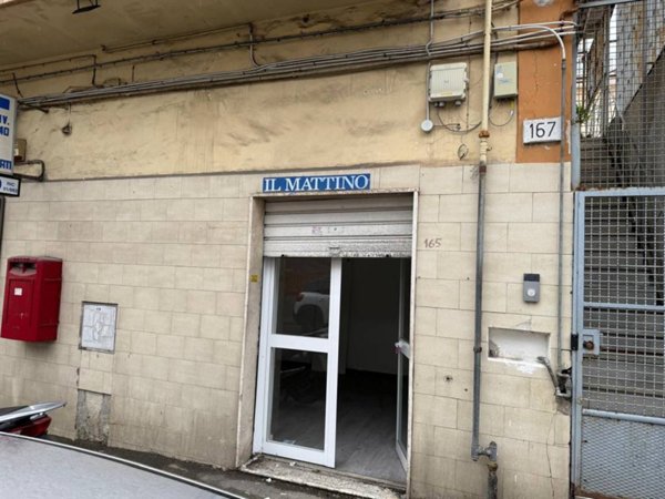 negozio in affitto a Napoli in zona Capodimonte / Colli Aminei