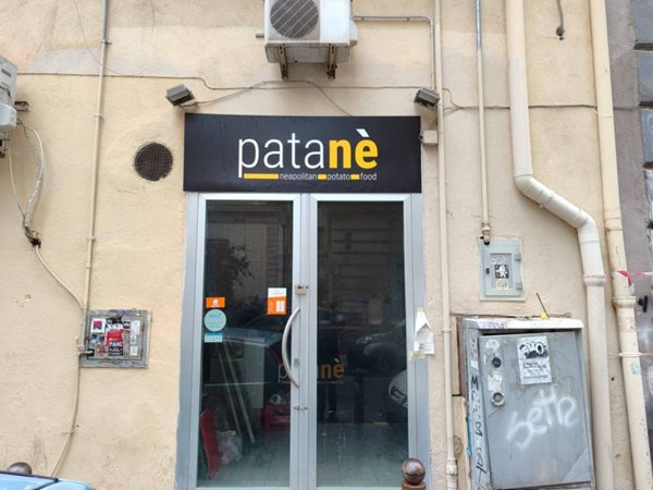 appartamento in affitto a Napoli in zona Porto