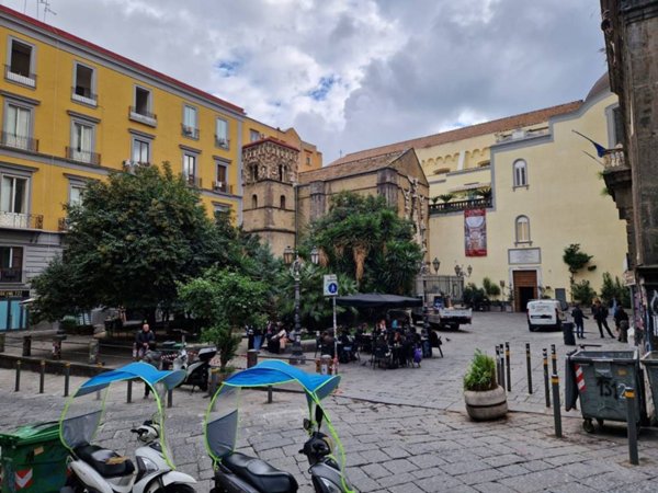 monolocale in affitto a Napoli