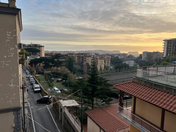 appartamento in affitto a Napoli in zona Arenella