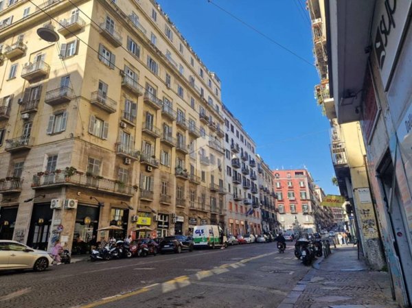 monolocale in affitto a Napoli