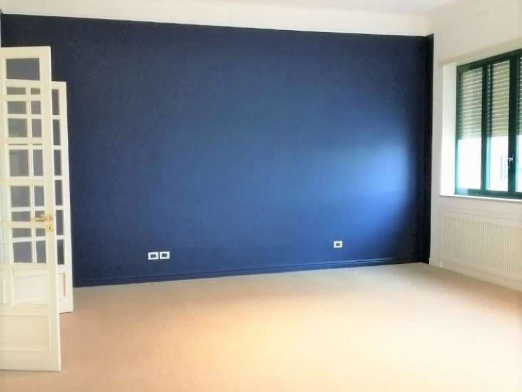 appartamento in affitto a Napoli in zona Chiaia