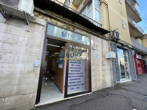 negozio in affitto a Napoli in zona Camaldoli