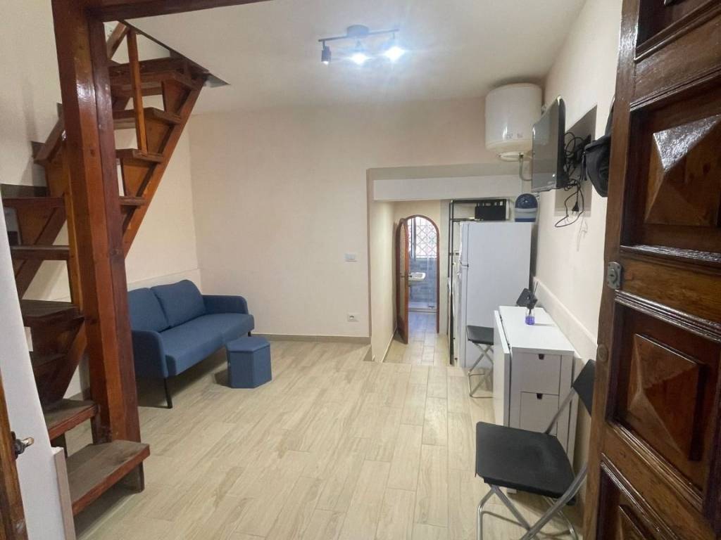 appartamento in affitto a Napoli in zona Montecalvario