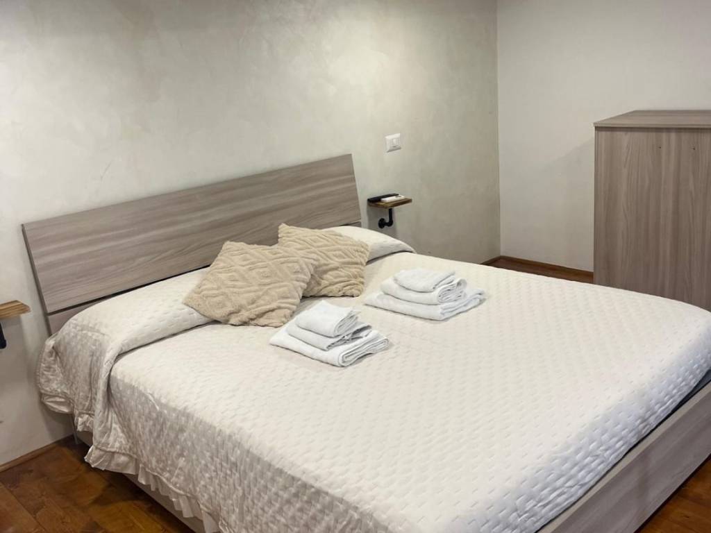 appartamento in affitto a Napoli in zona Stella