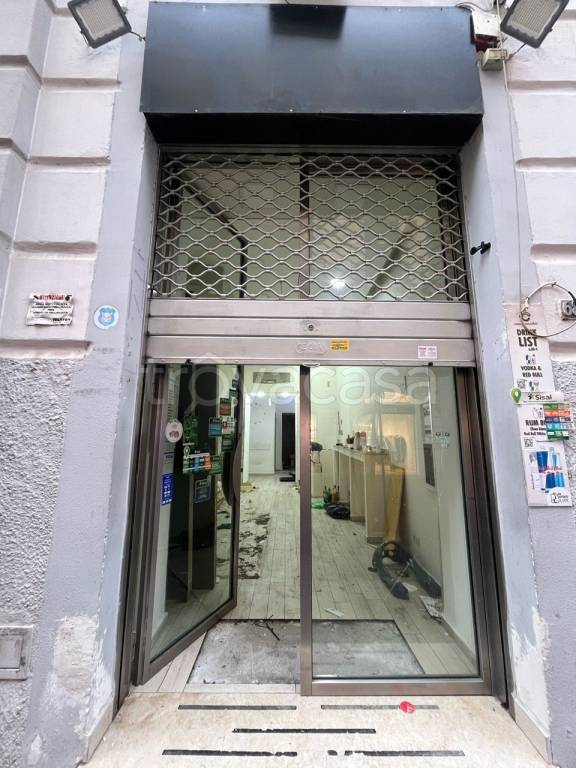 trivano in affitto a Napoli in zona Vomero