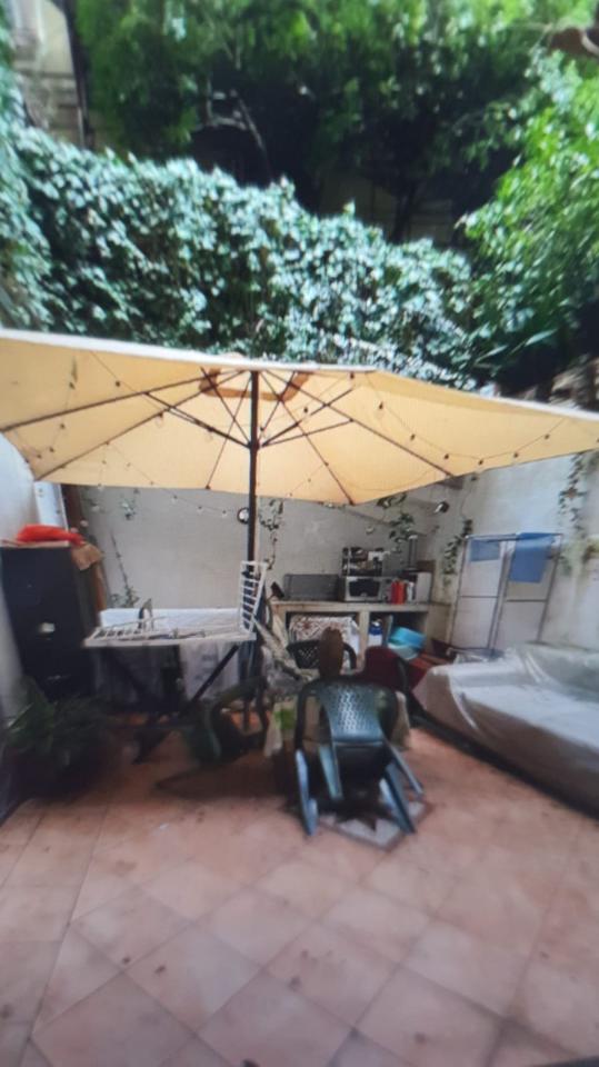 appartamento in affitto a Napoli in zona Chiaia