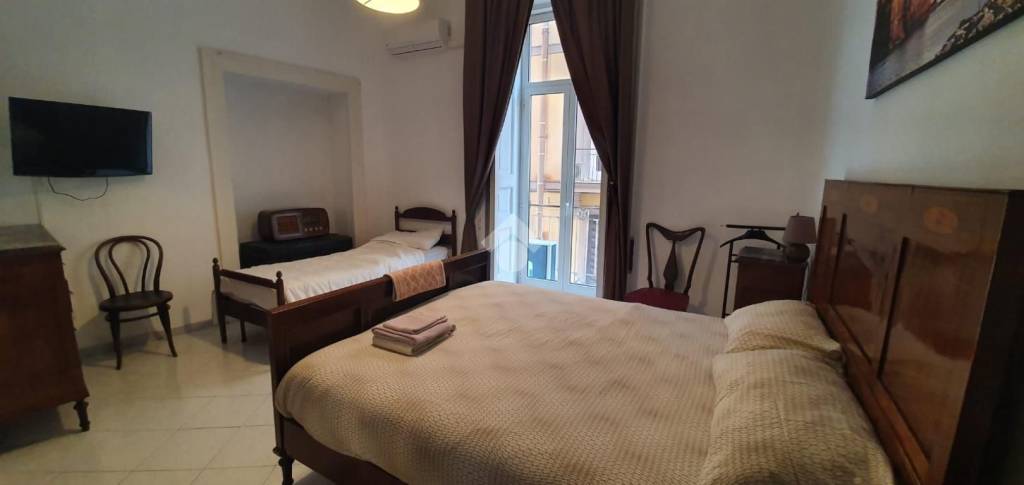 appartamento in affitto a Napoli in zona Porto