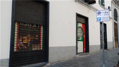 casa semindipendente in affitto a Napoli