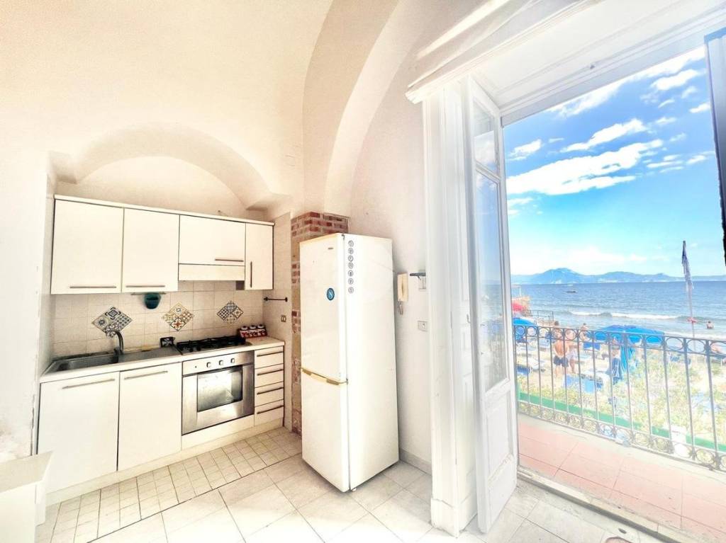 appartamento in affitto a Napoli in zona Posillipo