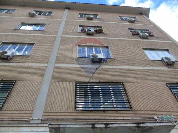 ufficio in affitto a Napoli in zona Mercato