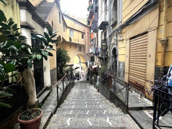 appartamento in affitto a Napoli in zona San Ferdinando