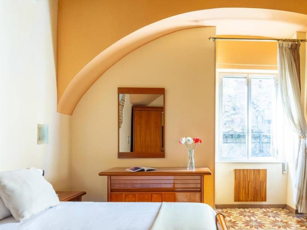 appartamento in affitto a Napoli
