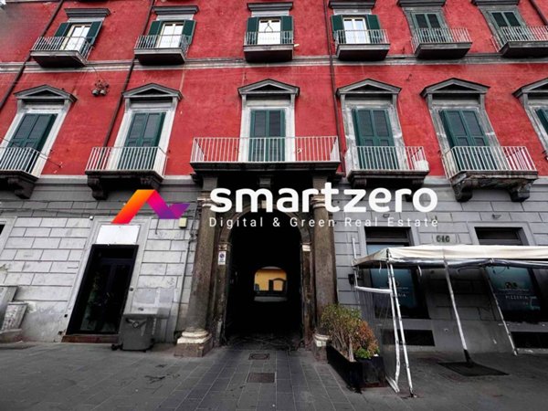 appartamento in affitto a Napoli in zona Chiaia