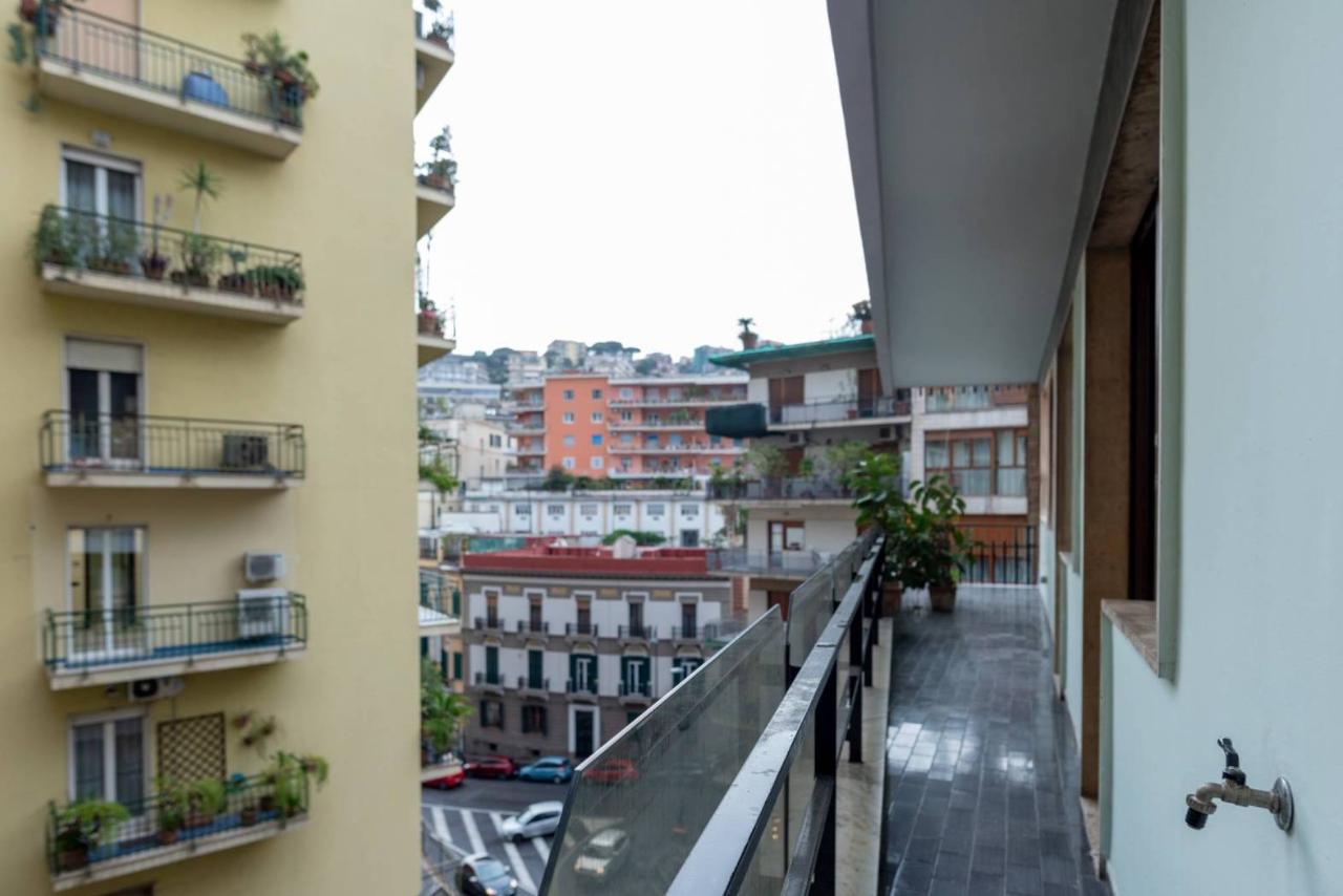 appartamento in affitto a Napoli in zona Chiaia