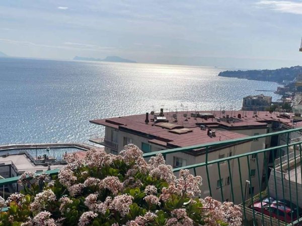 appartamento in affitto a Napoli in zona Posillipo