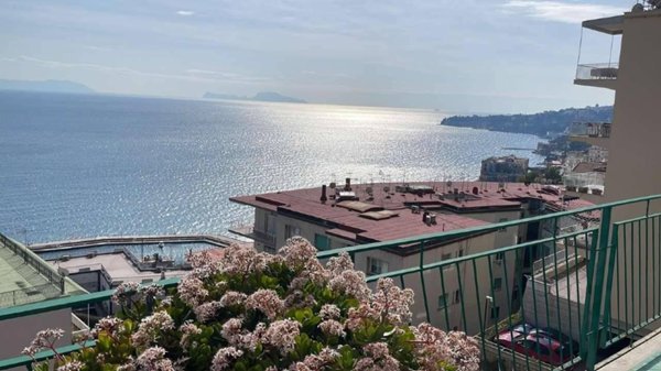 appartamento in affitto a Napoli in zona Posillipo
