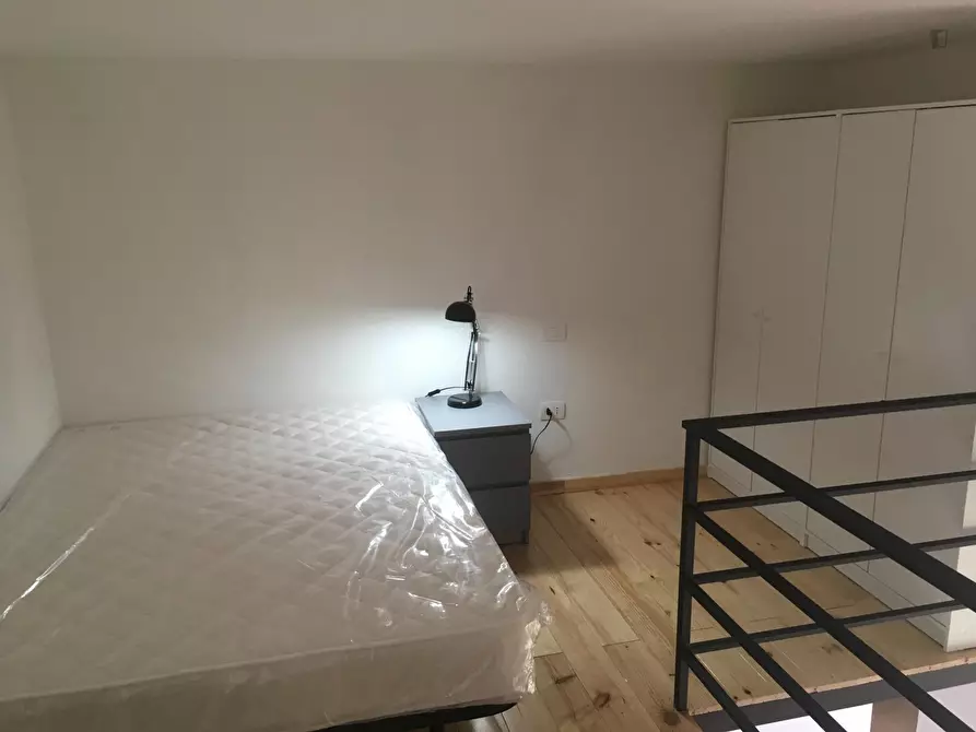 appartamento in affitto a Napoli in zona Stella
