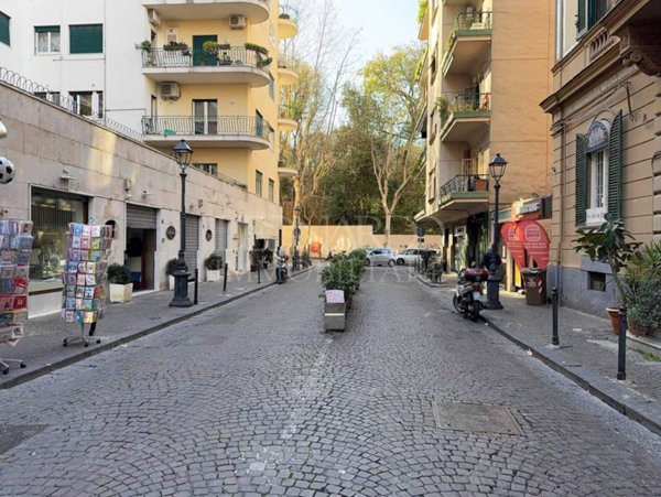 monolocale in affitto a Napoli in zona Vomero