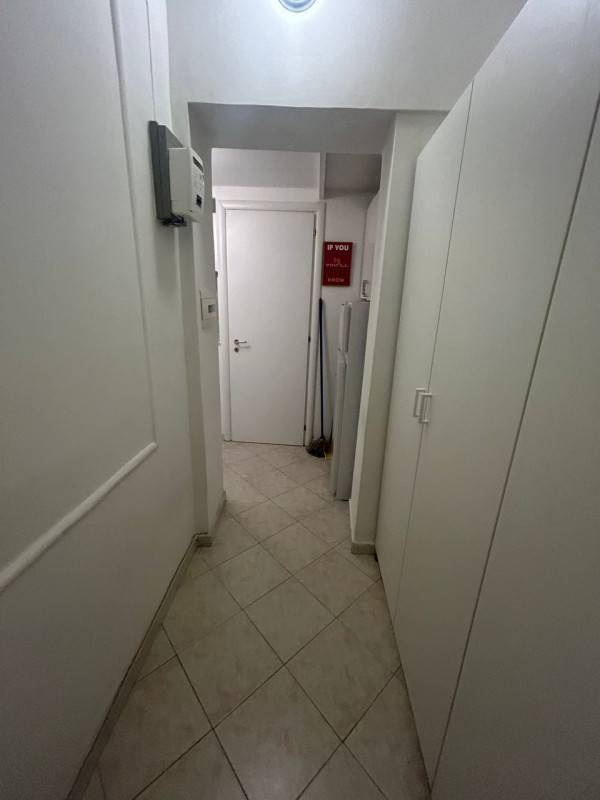 appartamento in affitto a Napoli in zona Chiaia