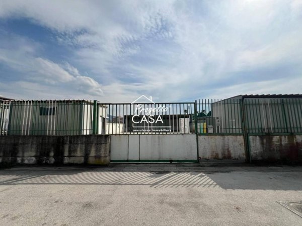 ufficio in affitto a Napoli in zona Ponticelli