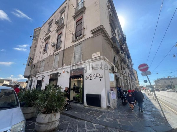 negozio in affitto a Napoli in zona Pendino / San Giuseppe