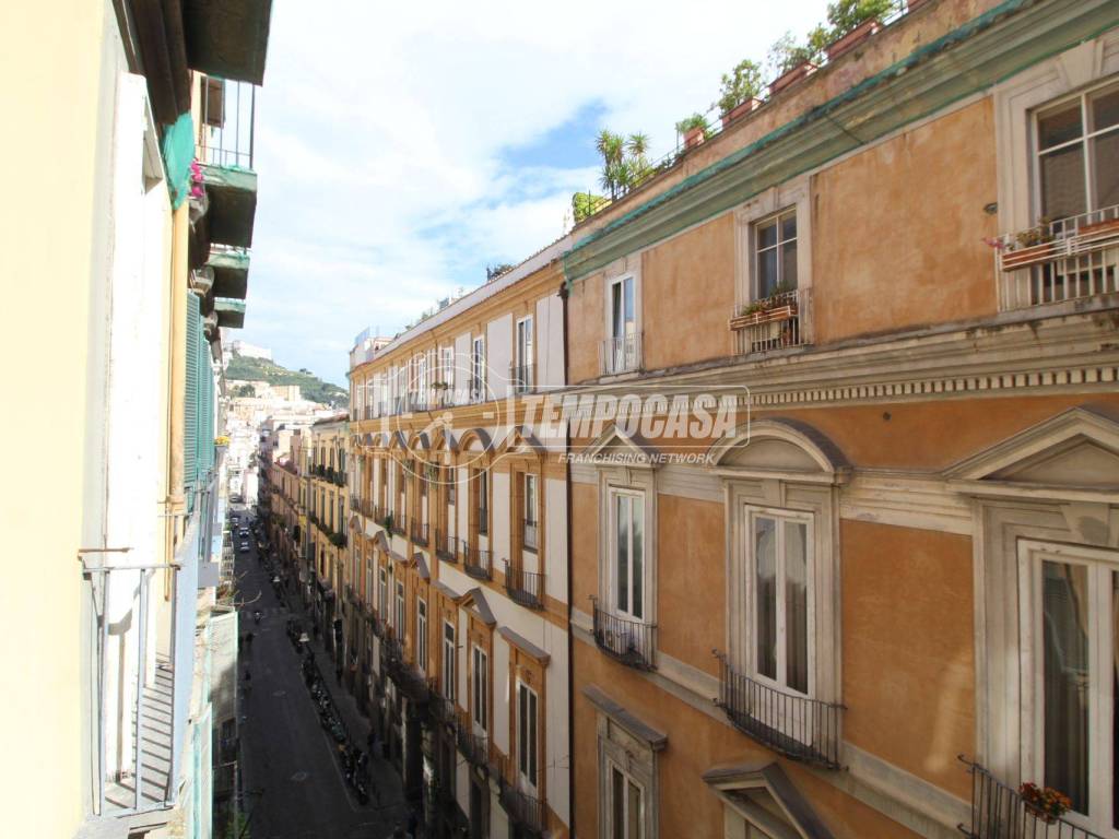 appartamento in affitto a Napoli in zona Chiaia