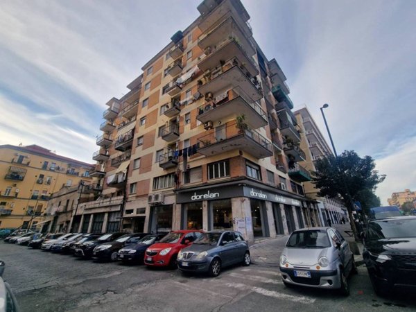 ufficio in affitto a Napoli