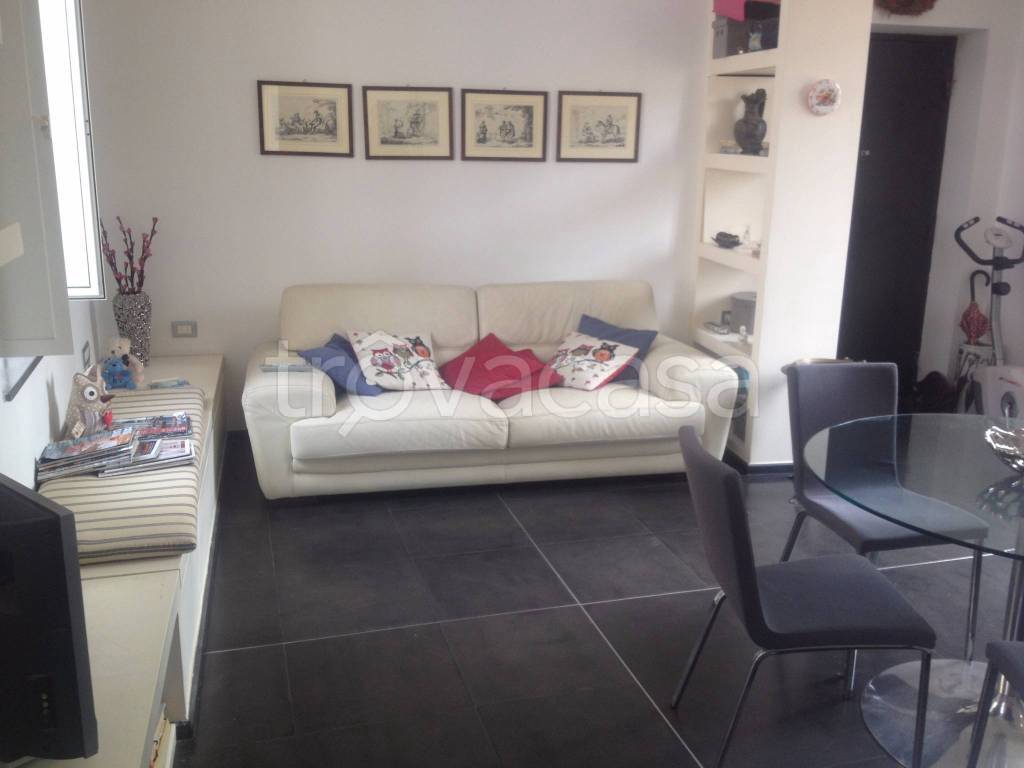 appartamento in affitto a Napoli