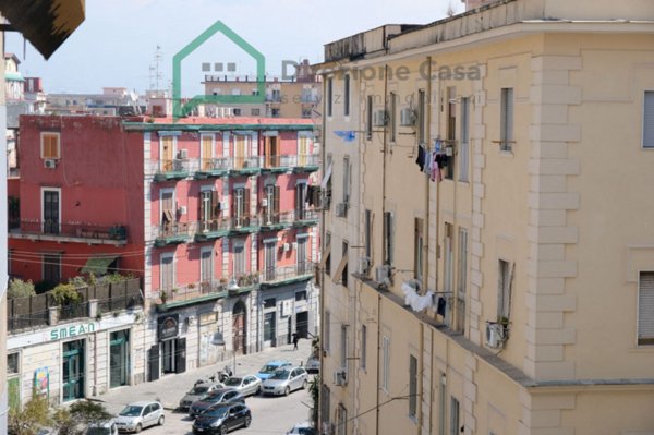 appartamento in affitto a Napoli in zona Mercato