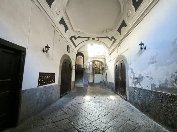 appartamento in affitto a Napoli in zona Stella
