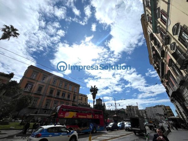 negozio in affitto a Napoli in zona Montecalvario