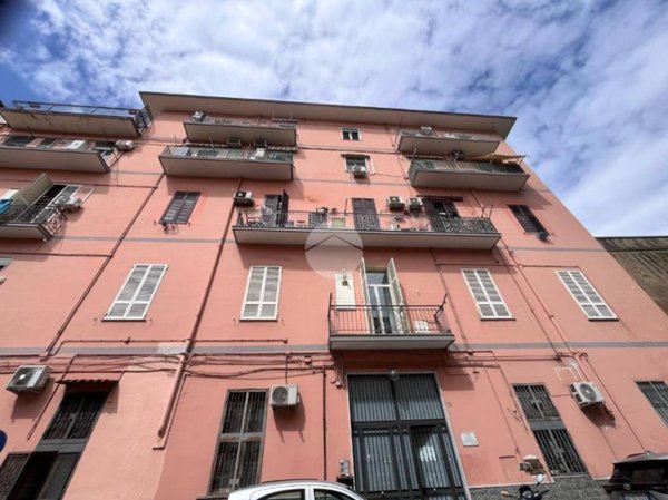 appartamento in affitto a Napoli in zona San Carlo all'Arena
