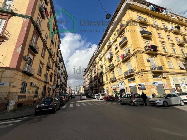 locale commerciale in affitto a Napoli in zona Vicaria