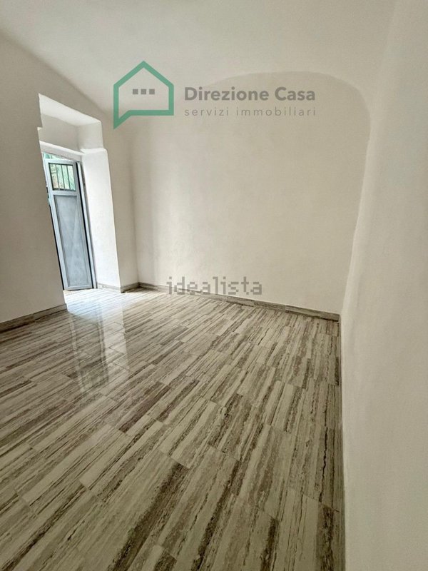casa indipendente in affitto a Napoli in zona Stella