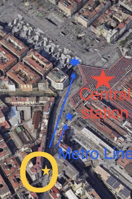 locale commerciale in affitto a Napoli in zona Mercato