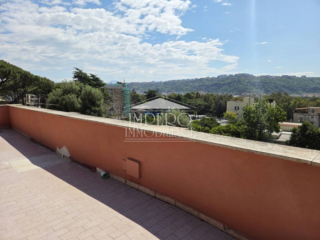 appartamento in affitto a Napoli in zona Bagnoli