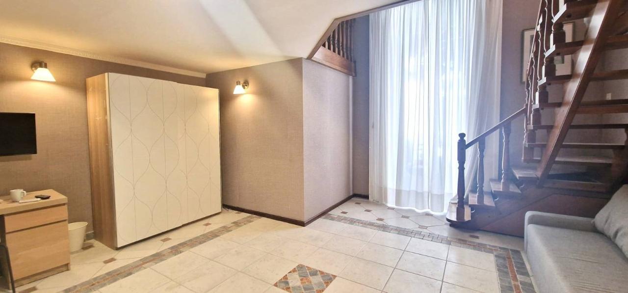 appartamento in affitto a Napoli in zona Stella