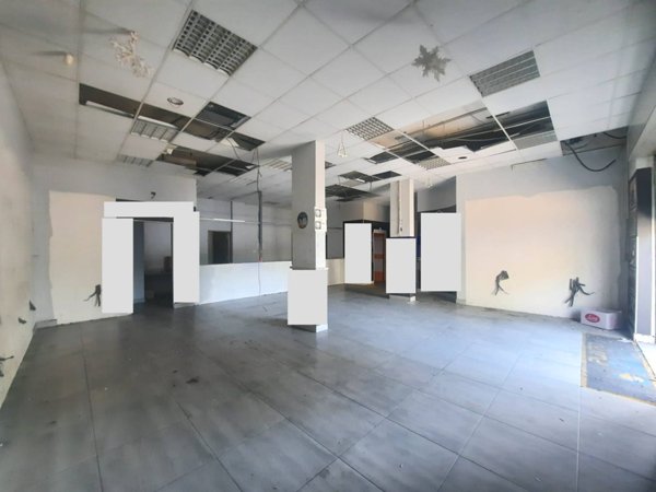 locale commerciale in affitto a Napoli in zona Soccavo