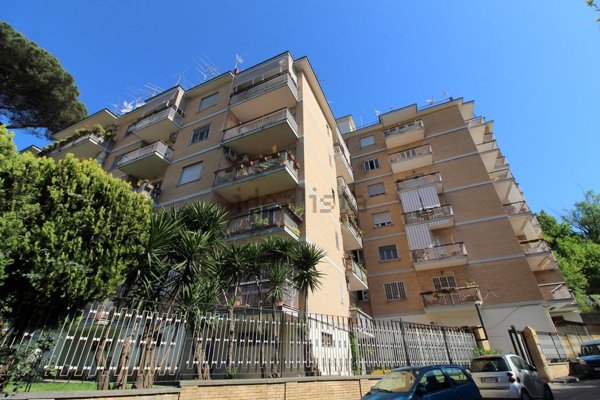appartamento in affitto a Napoli in zona San Carlo all'Arena